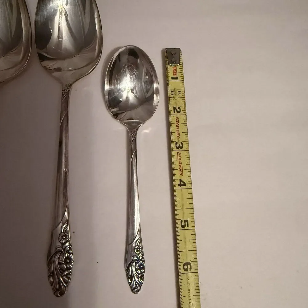Community Stainless Set of 4 Spoons And Fork Style Classic